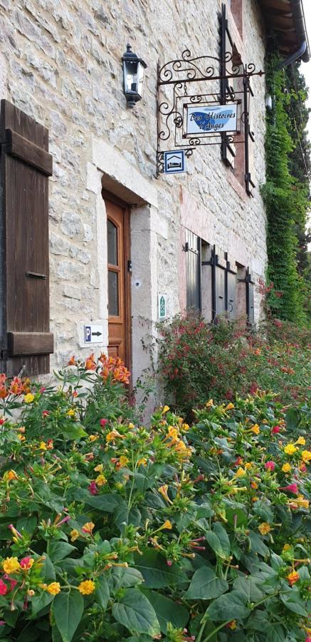 B&B Des Histoires D'Anges - Cote Jardin - Accueil Velo Tournus Exteriör bild