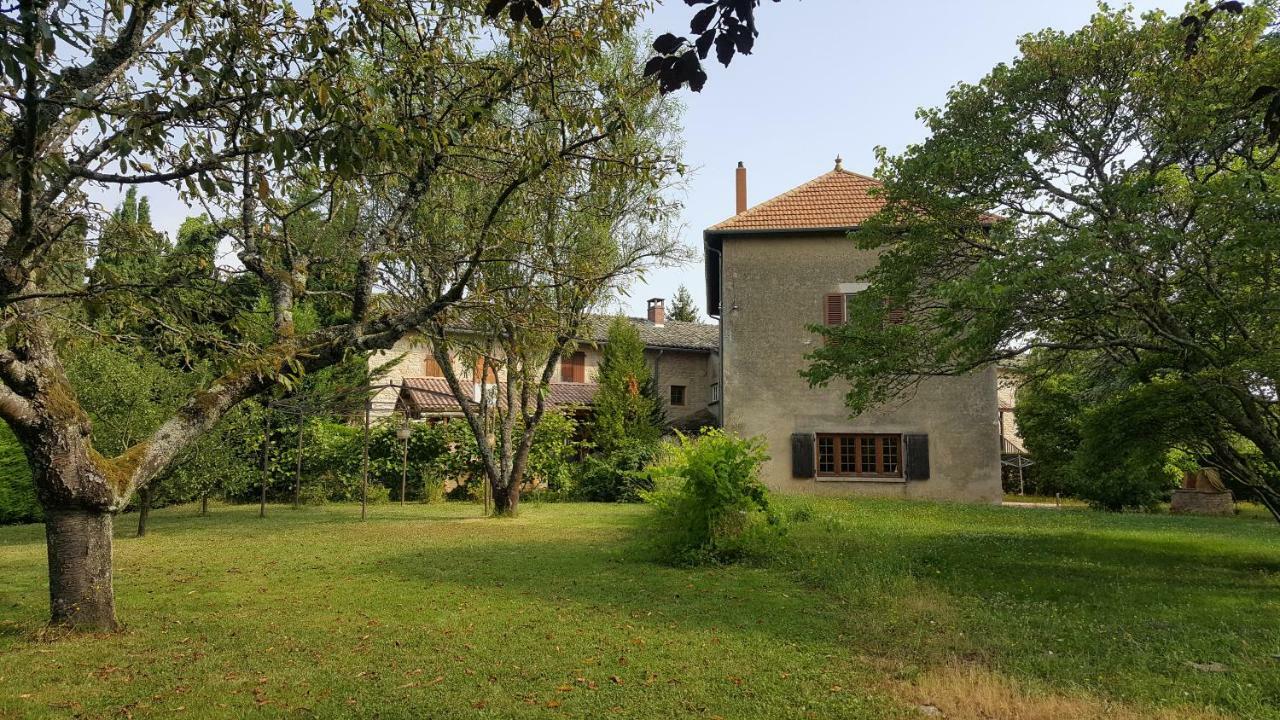 B&B Des Histoires D'Anges - Cote Jardin - Accueil Velo Tournus Exteriör bild