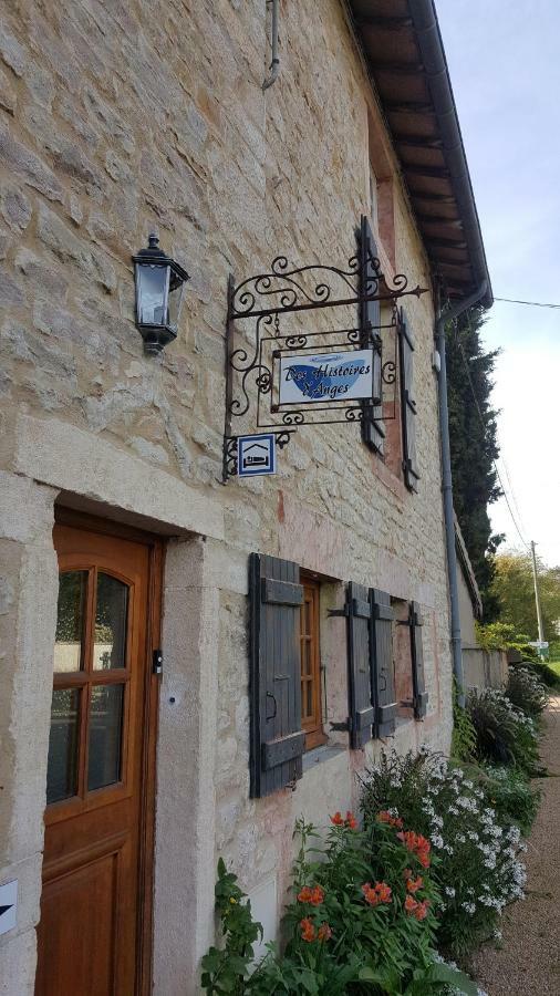 B&B Des Histoires D'Anges - Cote Jardin - Accueil Velo Tournus Exteriör bild